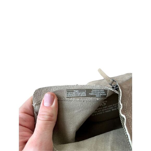 Toms Womens Size 6.5 Desert Wedge High Taupe Suede Croc Embossed Ankle Bootie - Picture 5 of 12